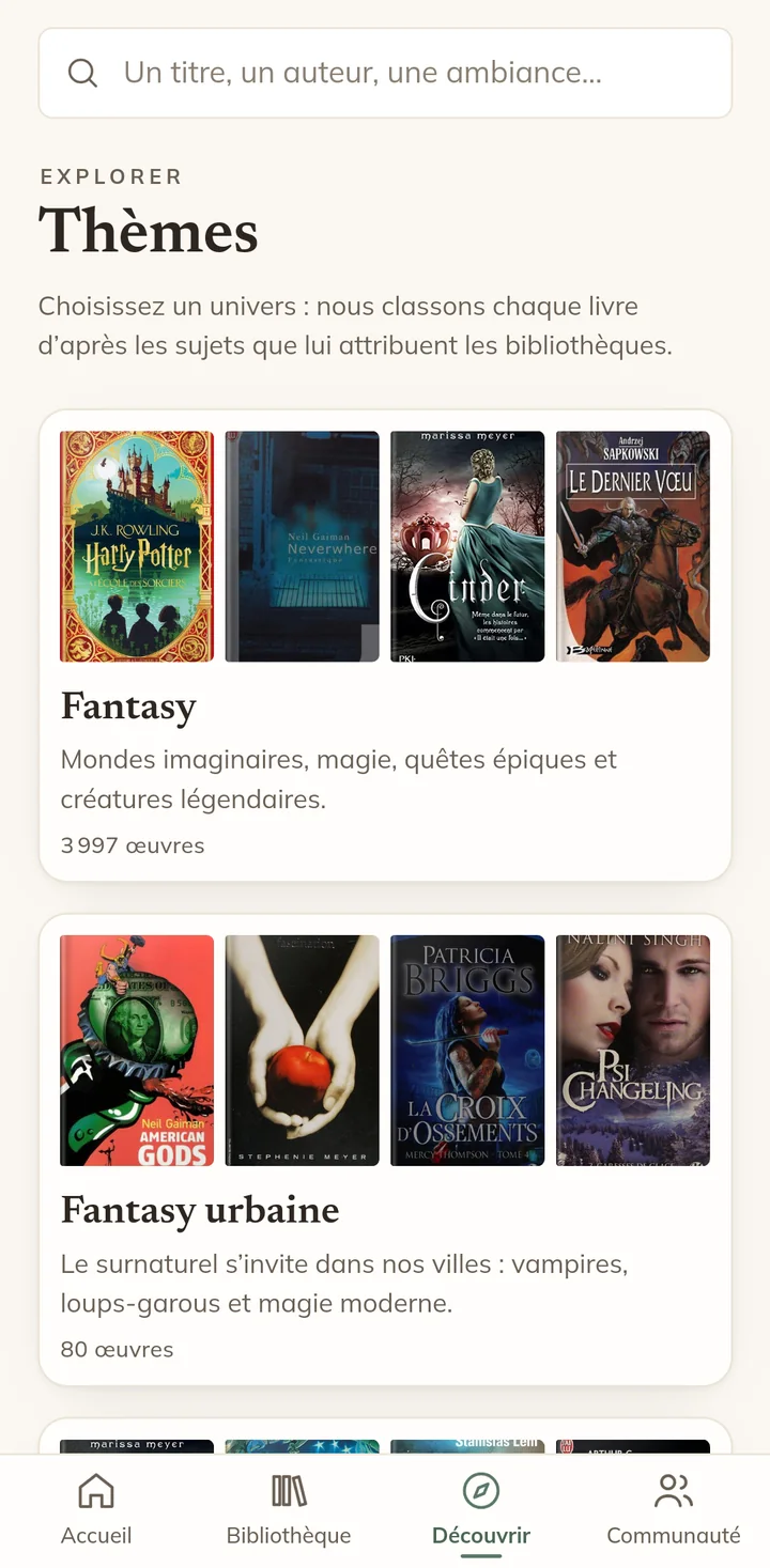 L’onglet Découvrir : les thèmes Fantasy et Fantasy urbaine, avec des couvertures et le nombre d’œuvres.